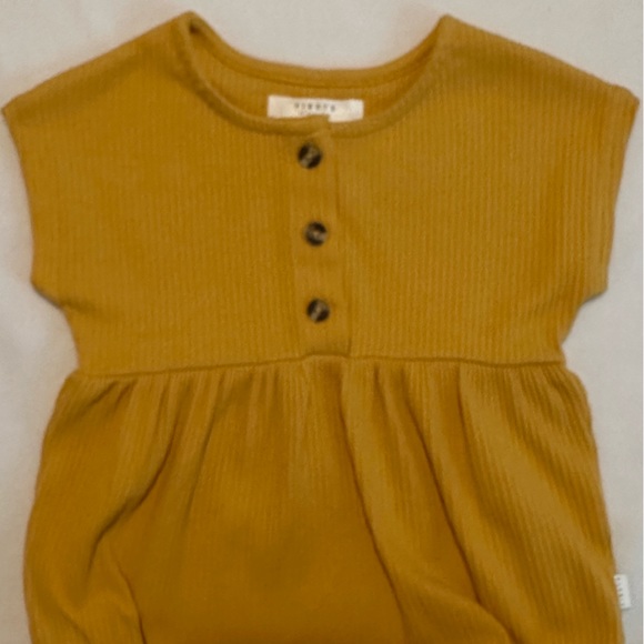 NWOT FIRSTS by petit lem St Tropez Modal Bubble Romper size 18M - Picture 2 of 9
